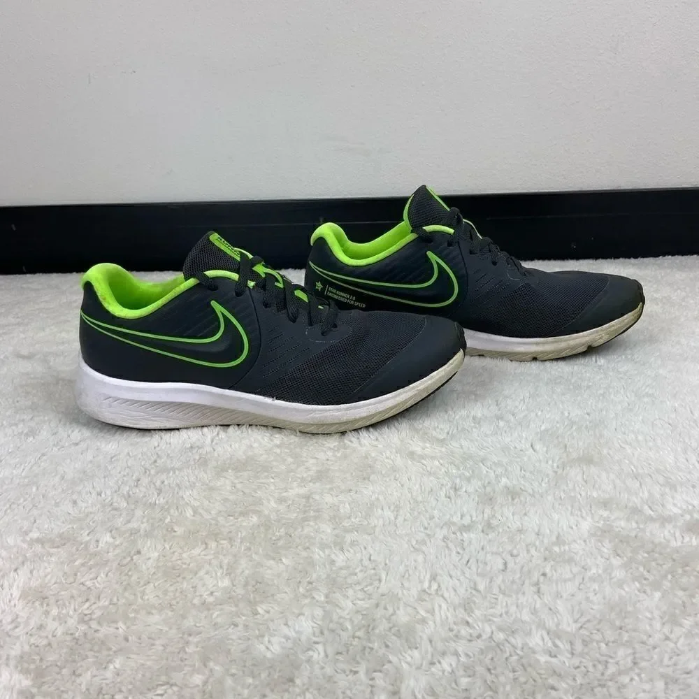Nike Star Runner 2 Running Shoes
